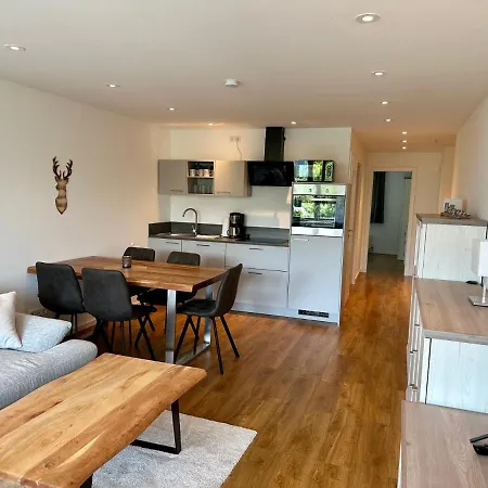 Bergseetraum - Bergblick, Neu Renoviert, Gemuetlich, Familienfreundlich Apartmán Schliersee